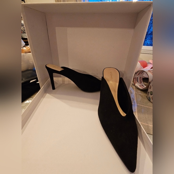 Le Chateau black V high heels new size 9 - Picture 2 of 4